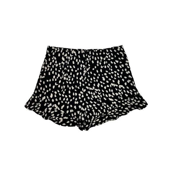 She + Sky skort women’s size medium black & white pattern ruffle bottom shorts - Picture 1 of 7